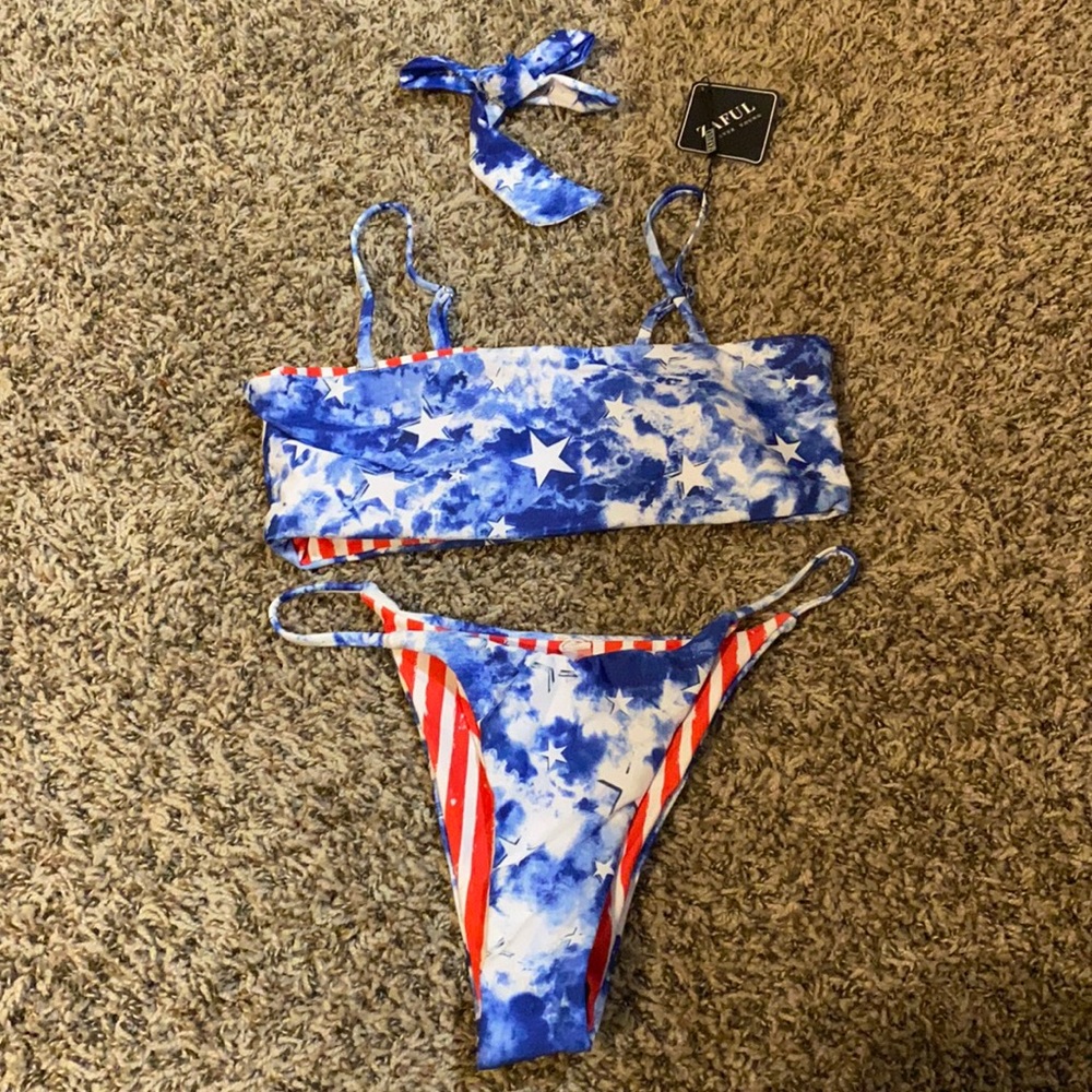 BNWT Zaful reversible Bikini